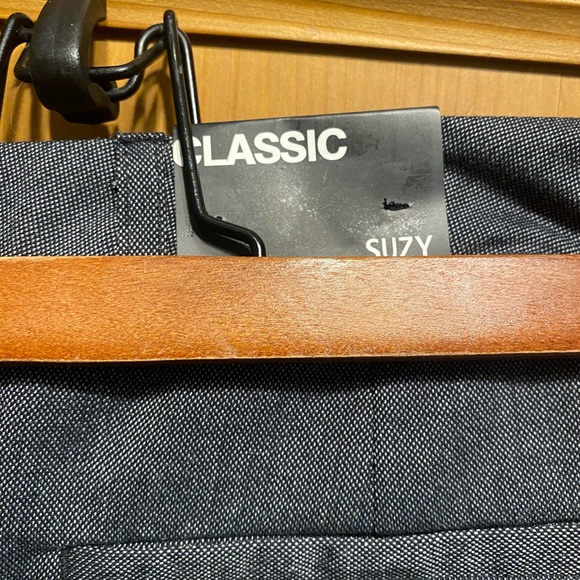 Suzy Shier Classic Style Dress Pants - Picture 2 of 5